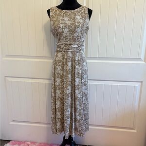 Perceptions Beige and White Floral Midi Dress